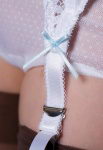 Strumpfg�rtel mit 8 Haltern das tr�gt die Braut darunter