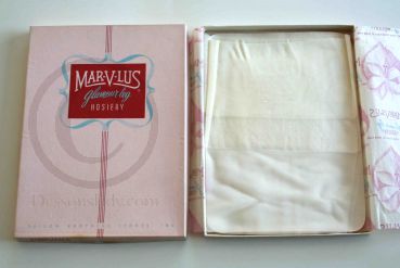 Marvlus Weisse alte US Nylon Str�mpfe Gr. 9,5