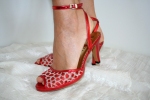 Damen Kreuzbandsandalette in Glitter Rot